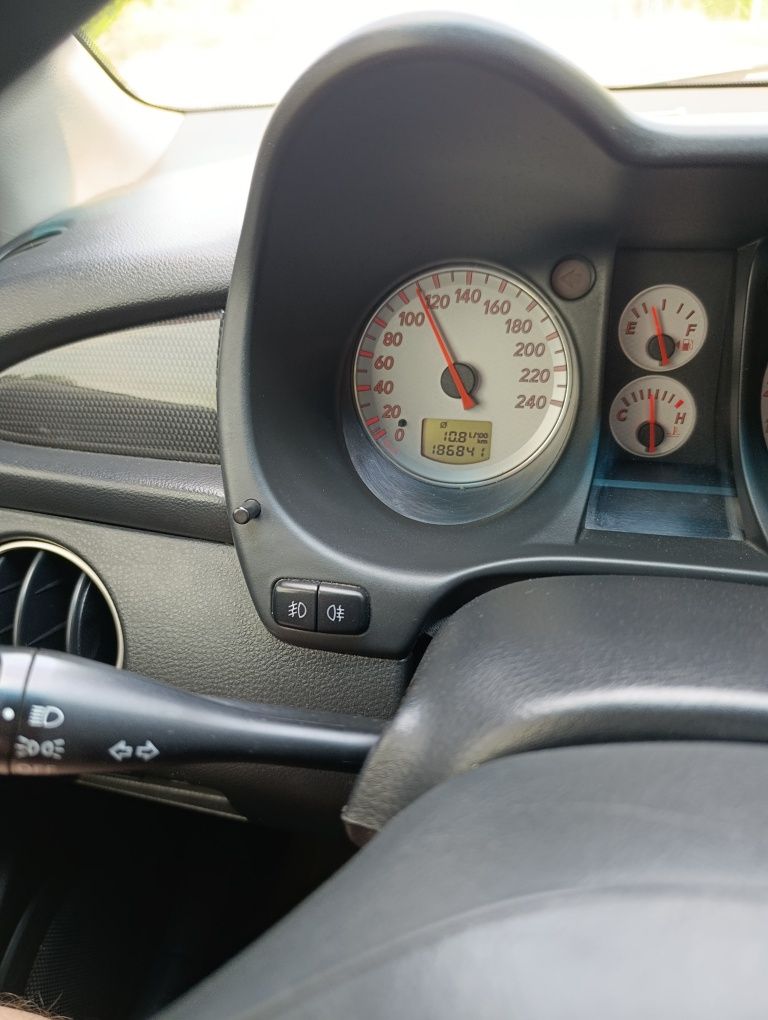Продам Mitsubishi outlander 2.4  автомат