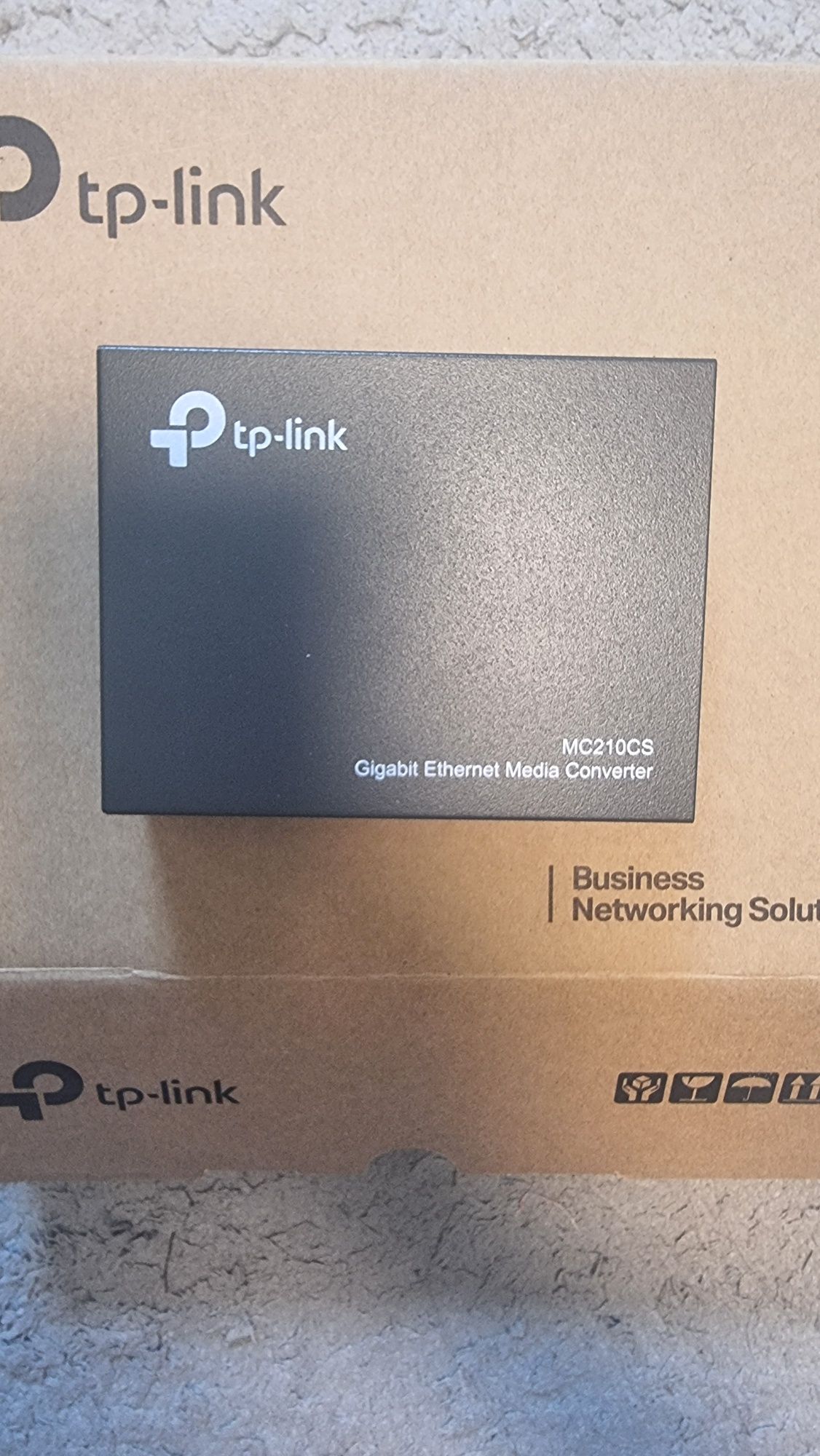 Медіаконвертер TP-Link MC210CS