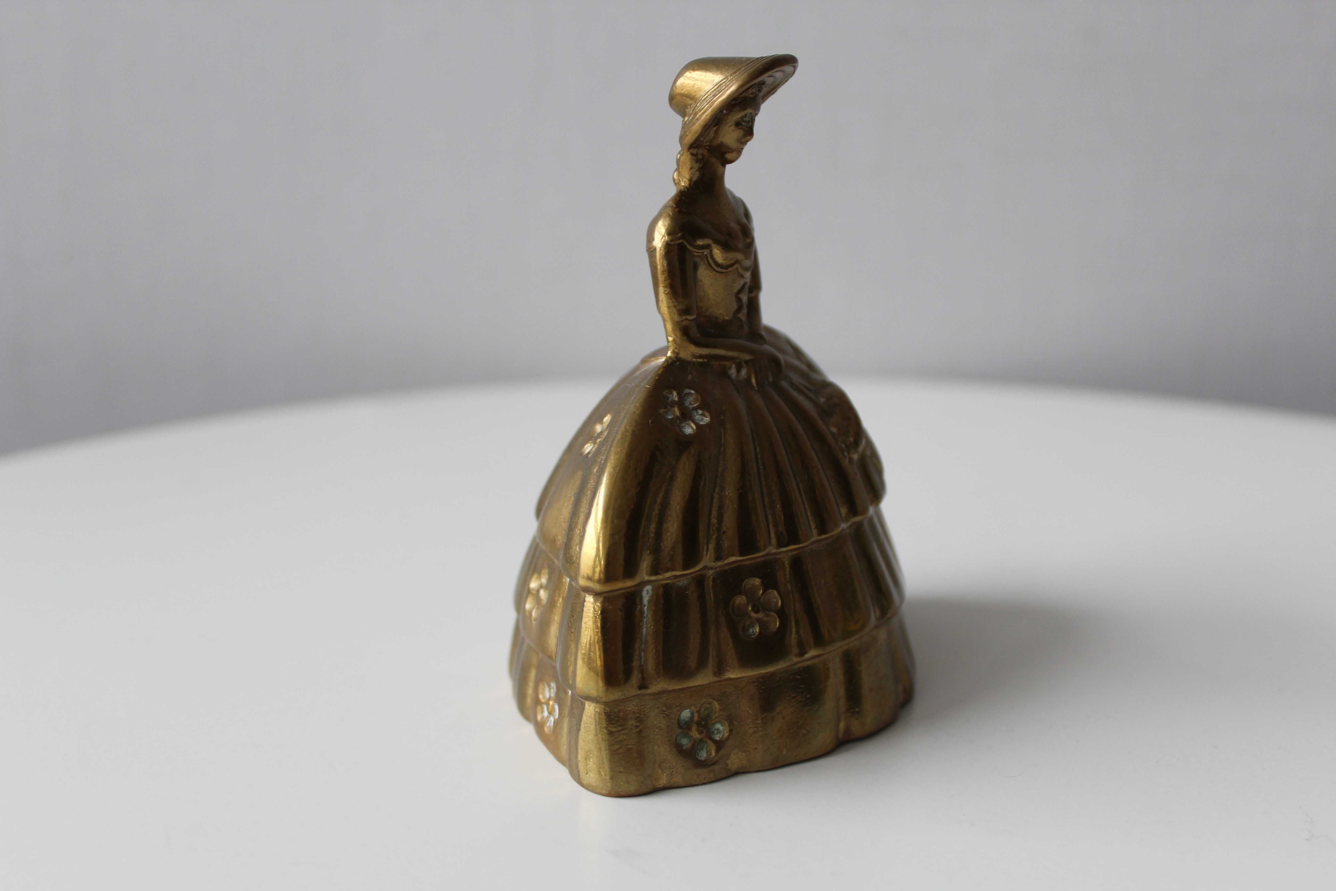 Колокольчик, дама, леди белл, бронза, Англия, с клеймом