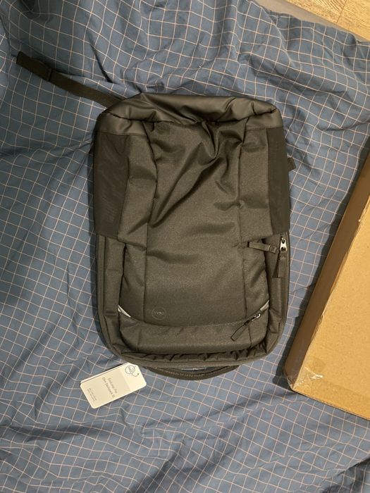 Plecak na laptopa EcoLoop Pro Slim Backpack 15