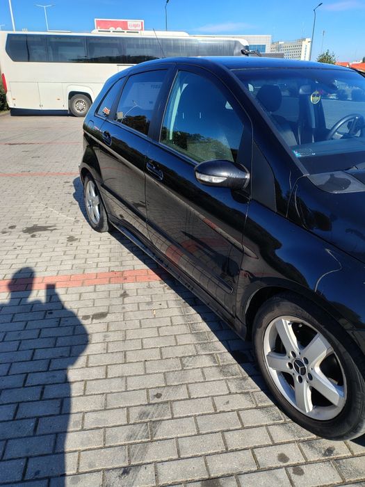 Mercedes Benz B  1.7 LPG , długie opłaty, opony zimowe, zamiana.
