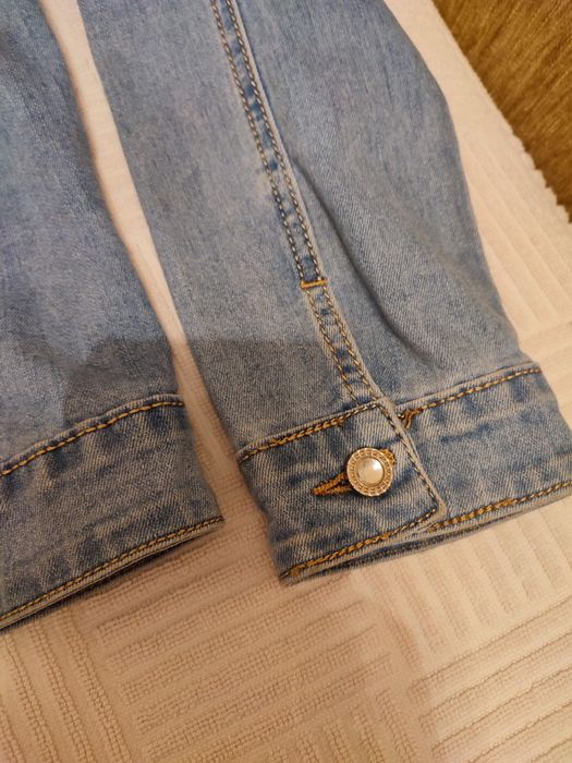 Куртка джинсовая на девочку 9-11 лет