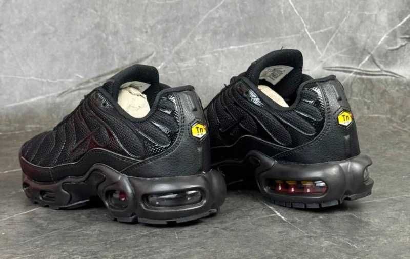 "Buty Trampki" Nike_Air_Max_TN_Plus_Black_R.38