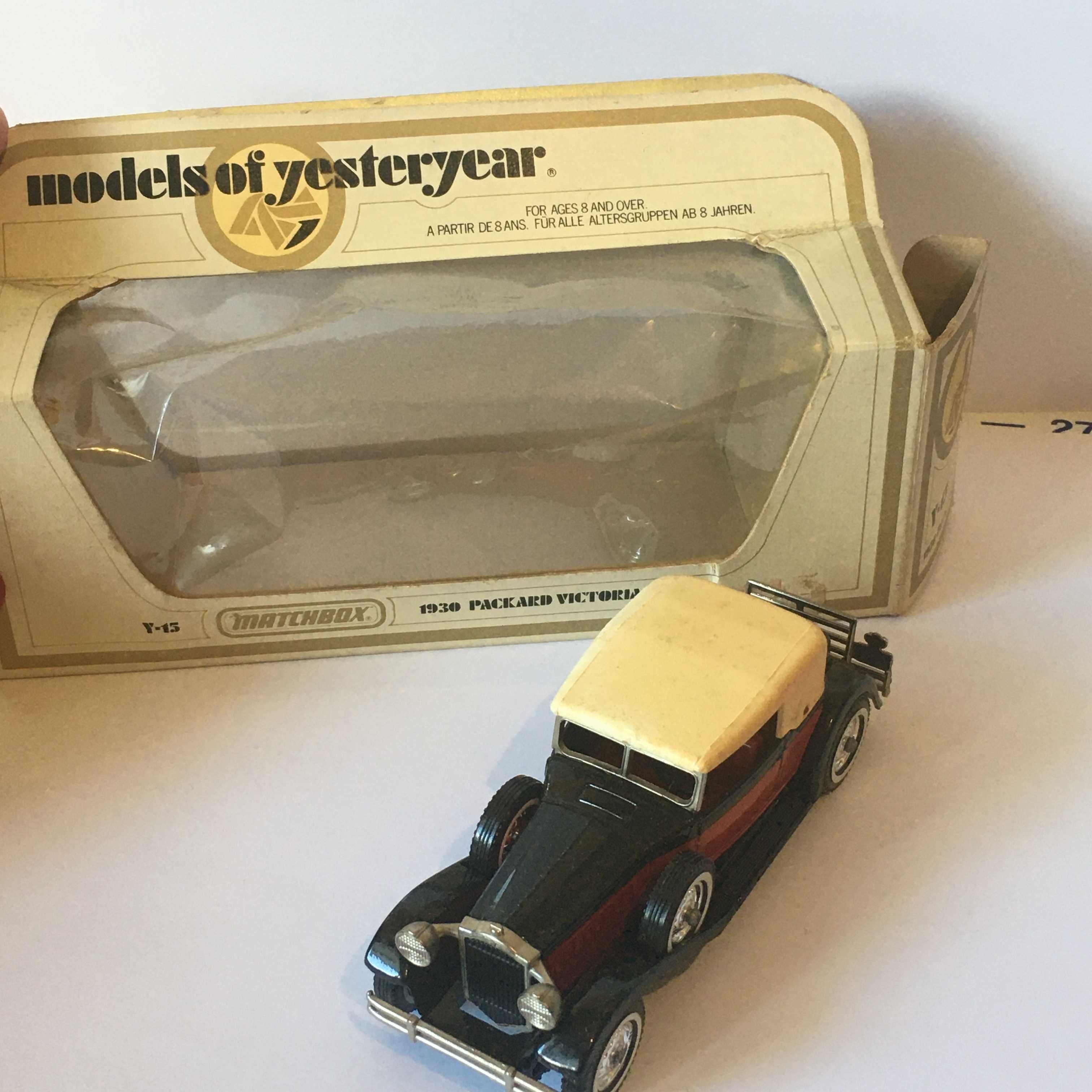 MATCHBOX MODELS OF YESTERYEAR - 1930 - PACKARD VICTORIA