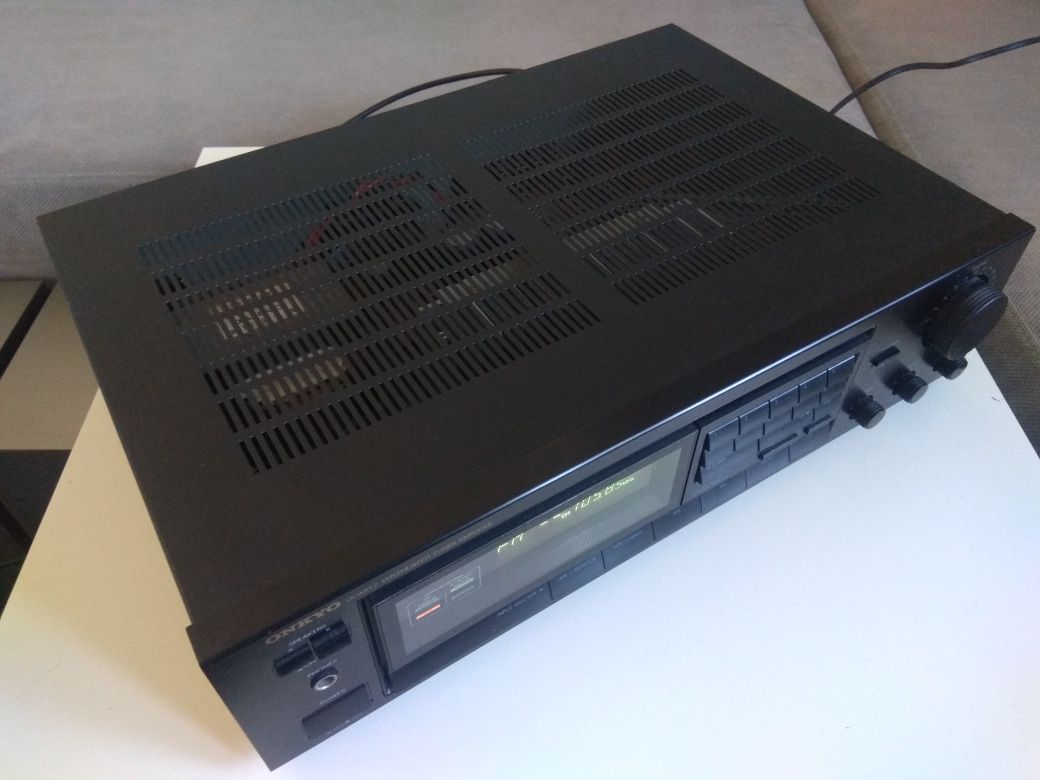 Onkyo TX-7700 amplituner stereo HI-FI, vintage.