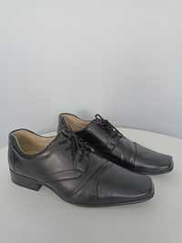 Eleganckie buty do komunii r.35