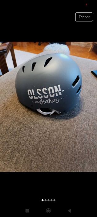 Capacete para trotinetes ou bicicletas