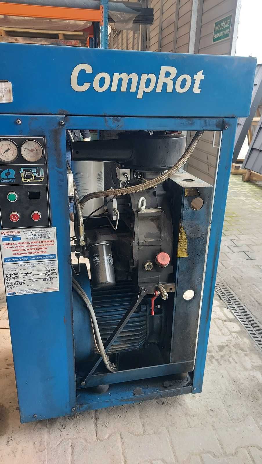 Kompresor śrubowy, sprężarka 3000L/min 22kW + osuszacz