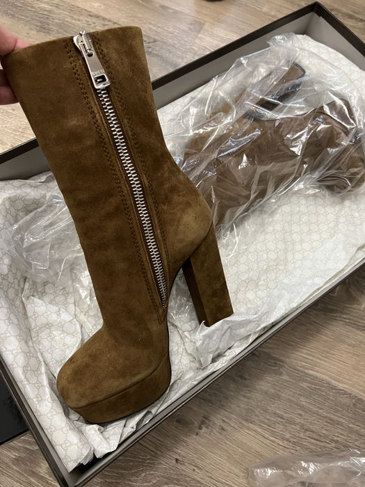 GUCCI замшевые ботильоны