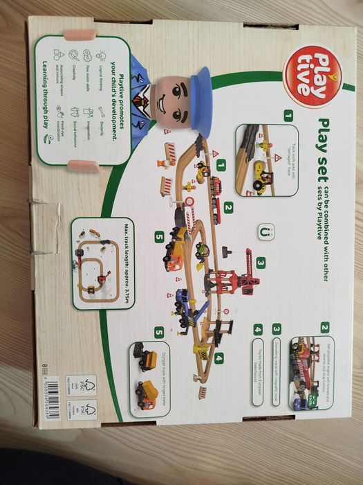 Jak nowy KOLEJKA NA BATERIE  Plac budowy duży zestaw Tory 59 elementów