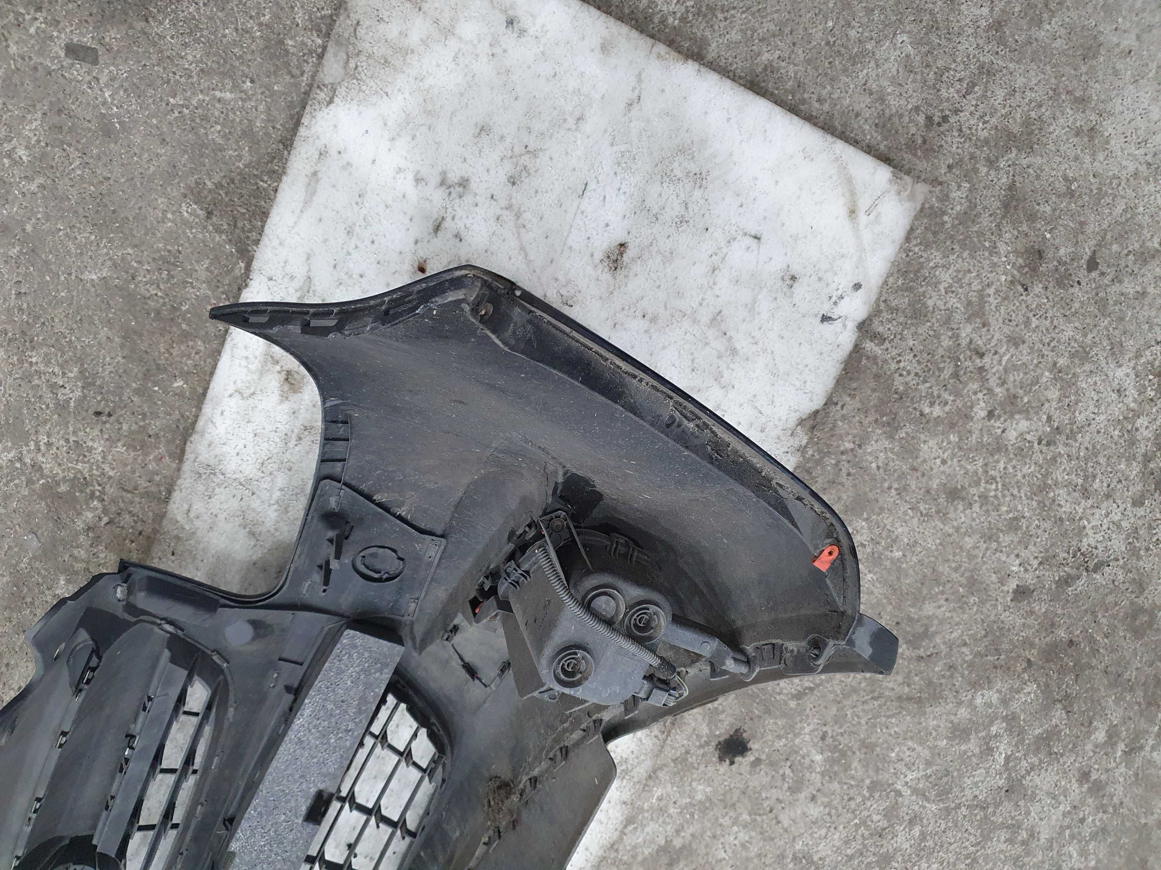 Zderzak przedni grill atrapa halogeny Opel Corsa d lakier Z2HU z20r