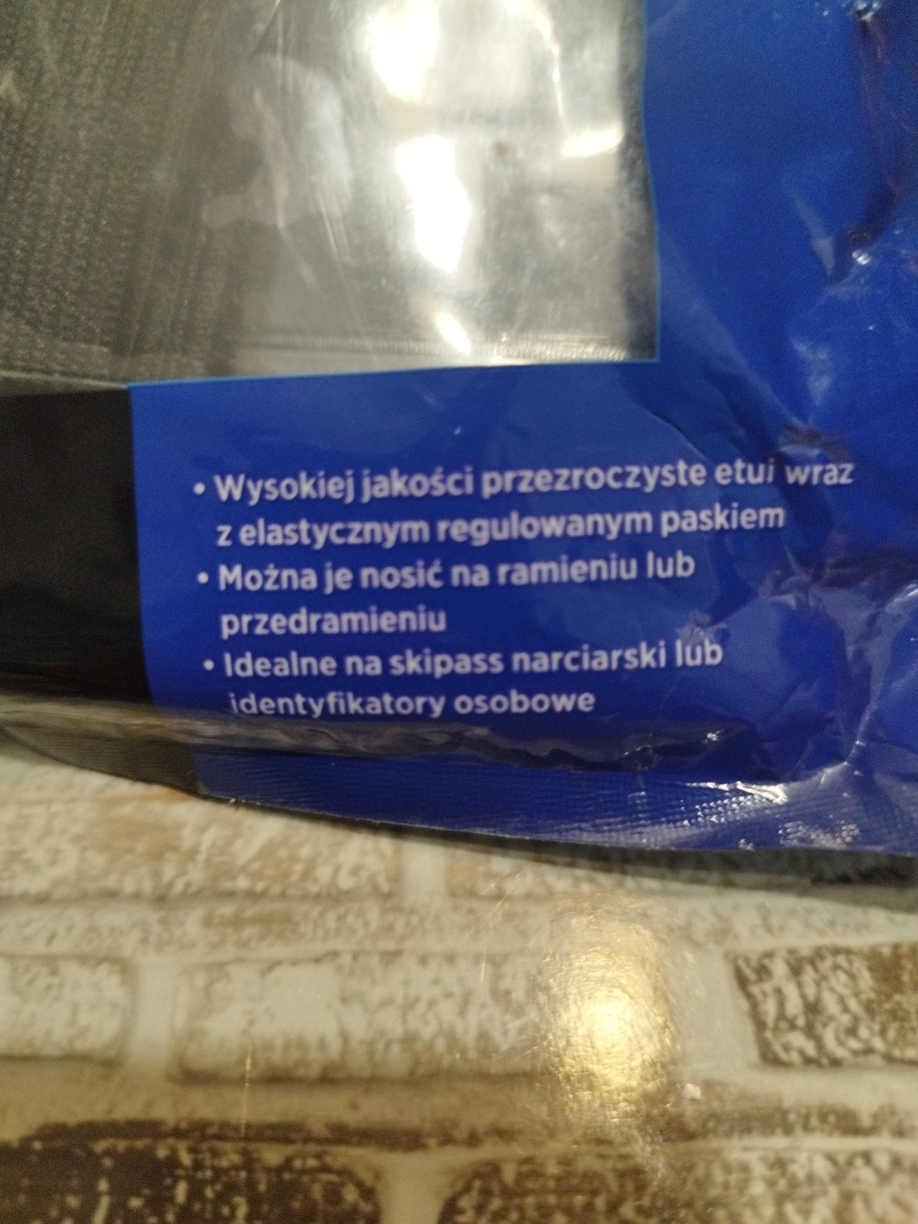 Etui na skipass identyfikator