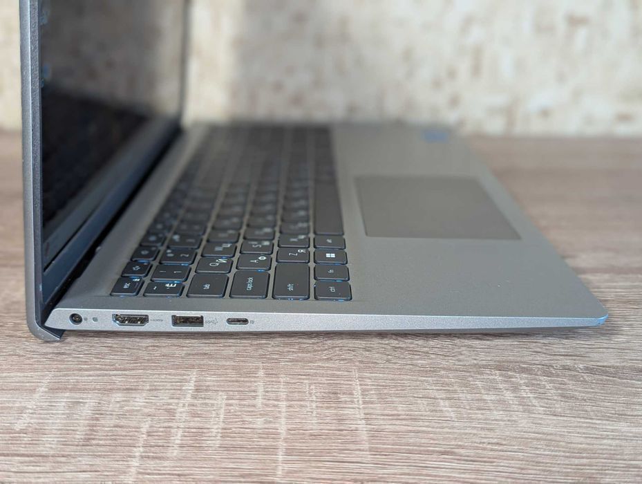Dell з 4К 15,6" IPS на i5 1335u 16/512 підсвітка 2024 р