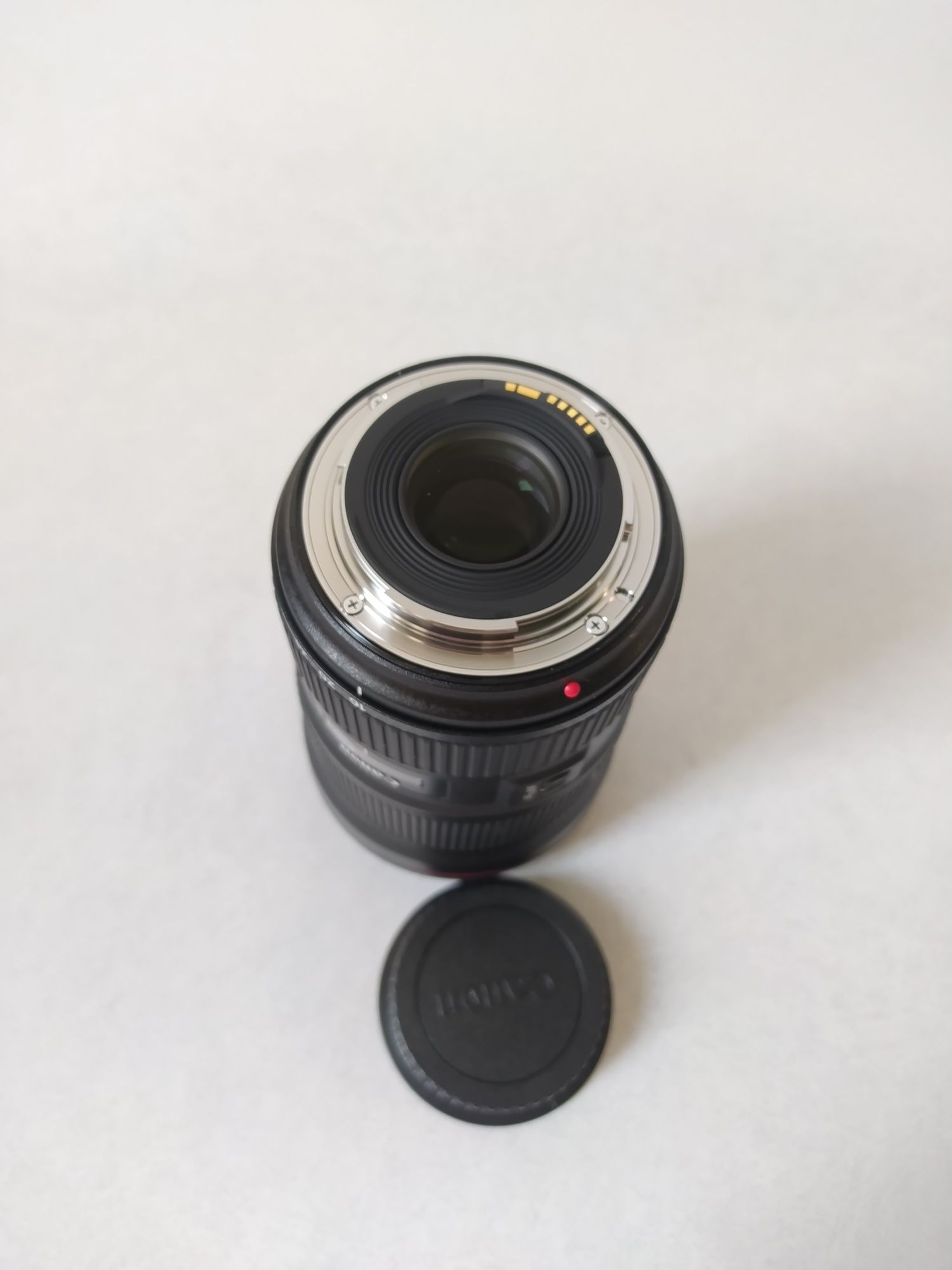 Об'єктив Canon EF 16-35mm f/2,8L III USM