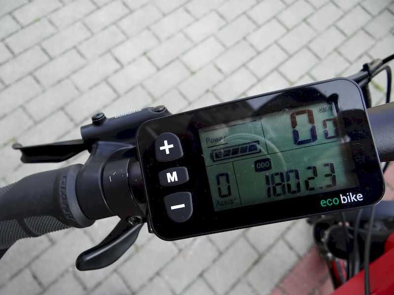 Rower elektryczny ECOBIKE SX4 250W bateria LG góral wszechstronny
