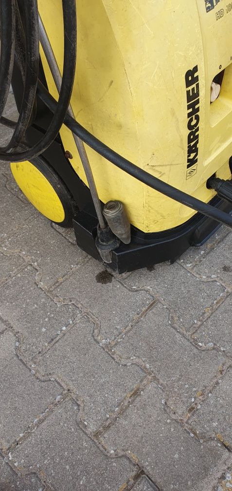 Sprzedam profesjonalną myjkę ciśnieniową  karcher