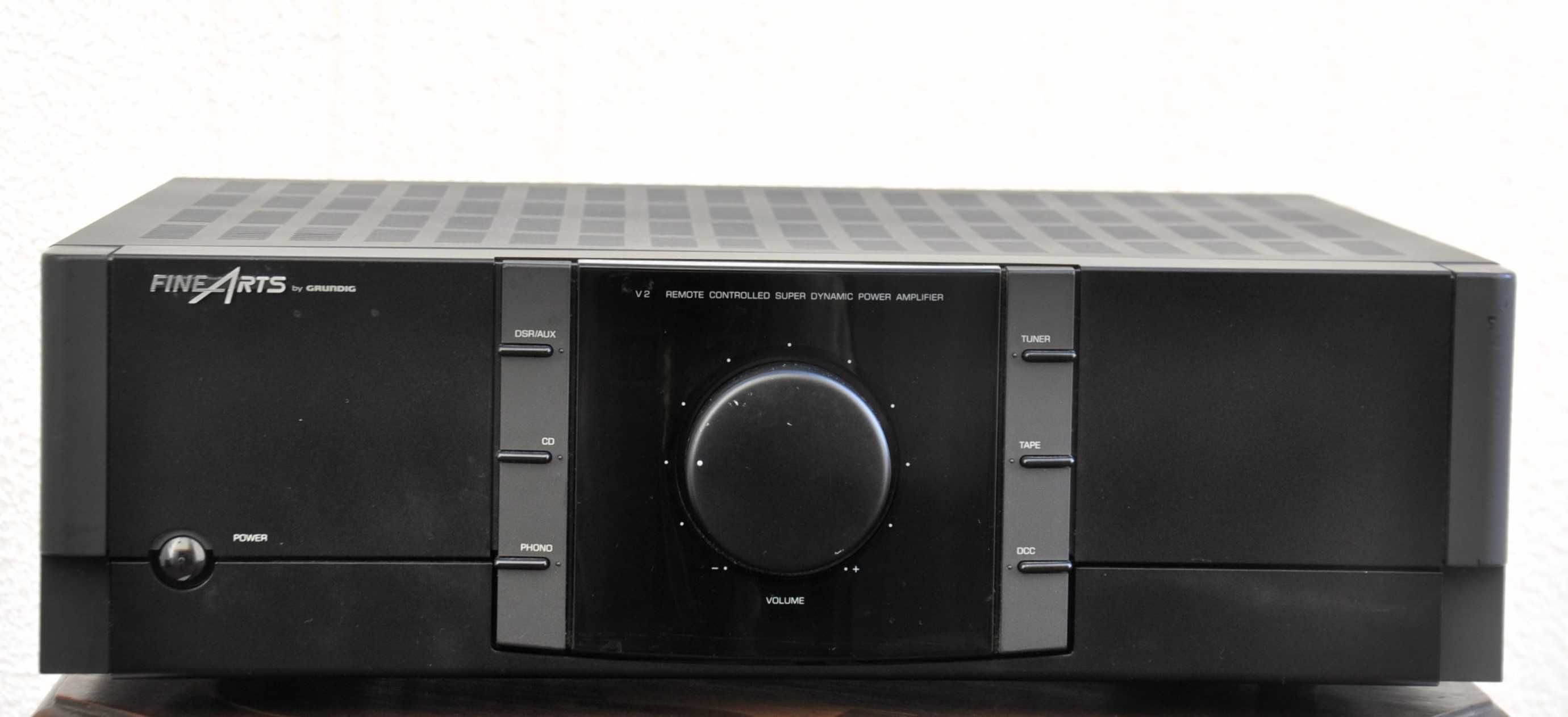 Amplificador Integrado Grundig Fine Arts  V2