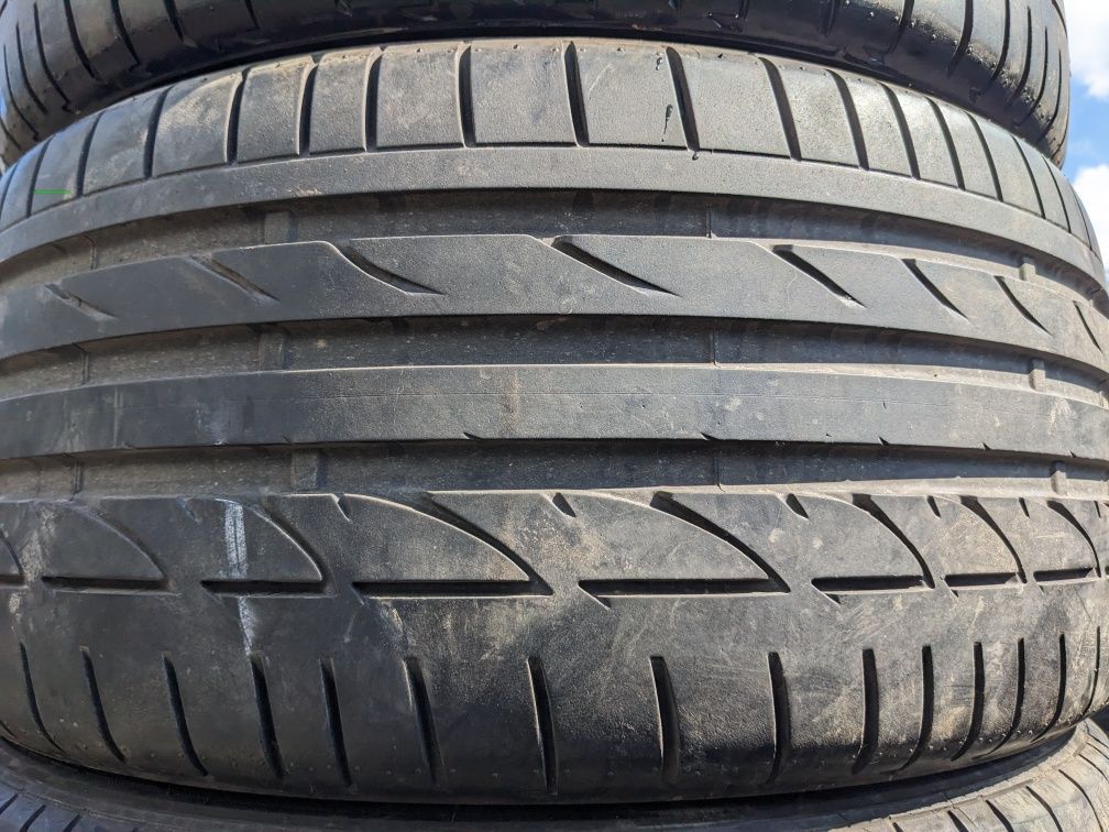 255/40R18 Bridgestone комплект