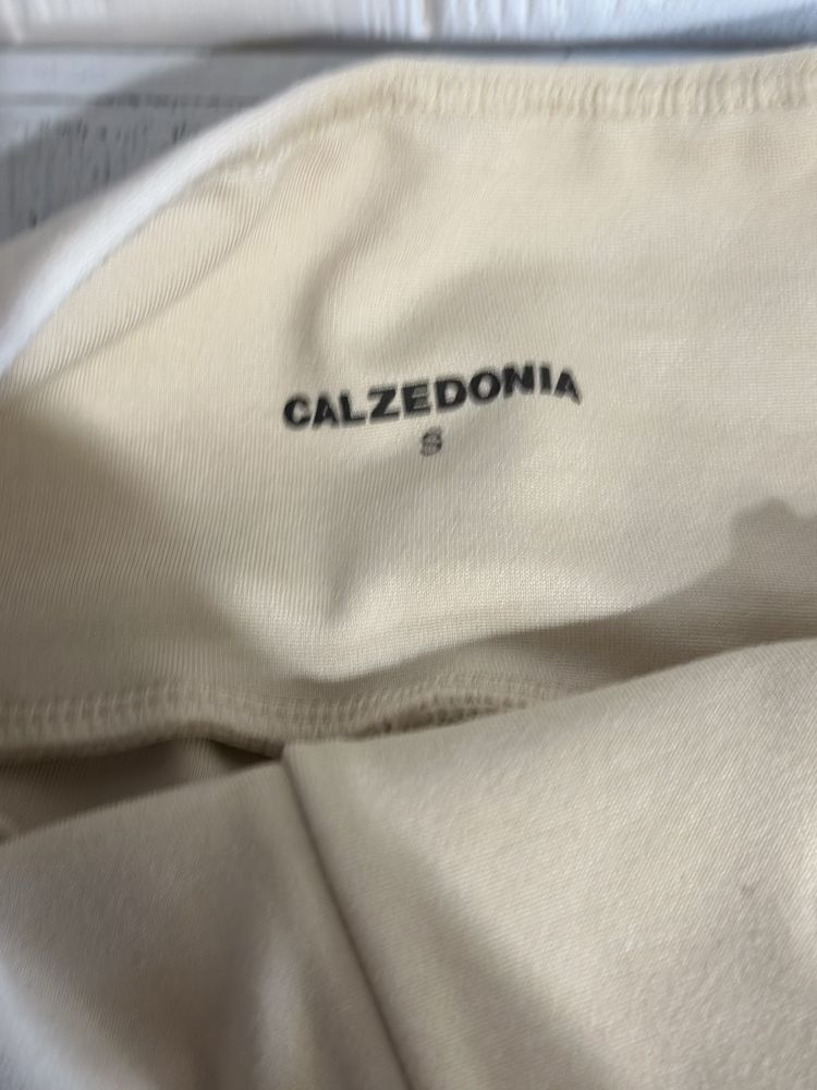 Моделюючі легенси Calzedonia