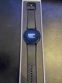 Samsung galaxy watch 4 44mm    GWARANCJA DO GRUDNIA