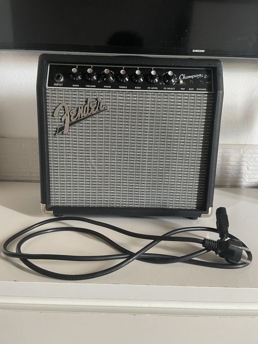 Amplificador Fender Champion 20