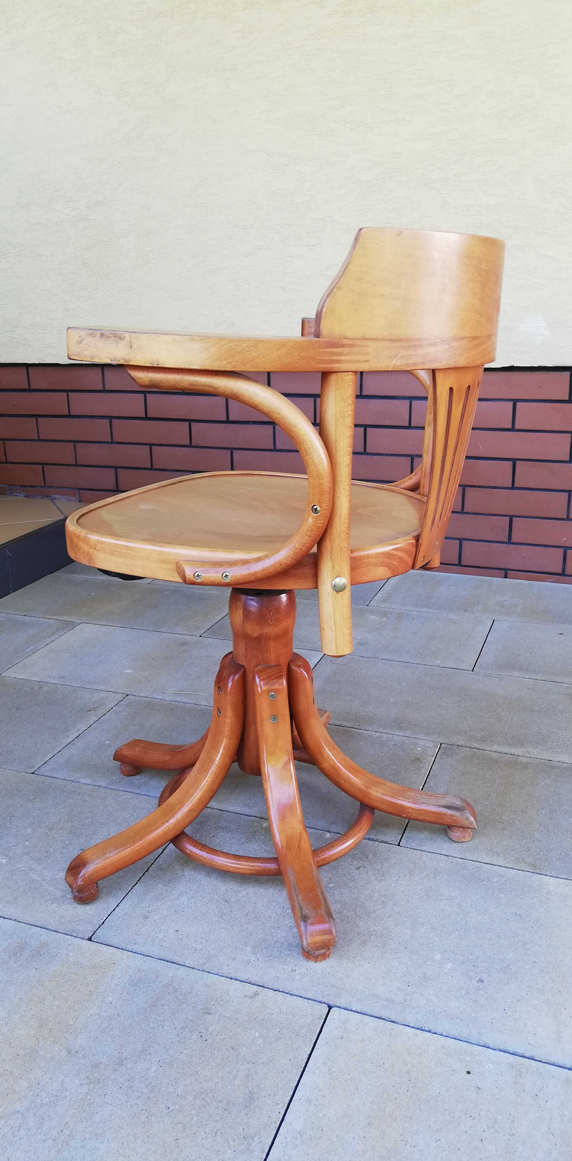 fotel drewniany do burka krzesło obracane biurko