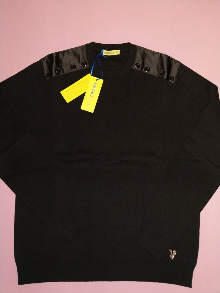 Wyprzedaż swetr męski Versace Jeans.