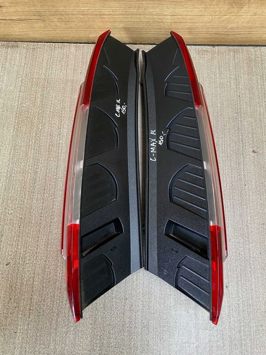 lampy tylne ford c-max lift