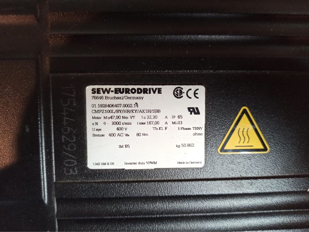 Servomotor Sew Eurodrive  CMPZ100L/BY/HR/KY/AK1H/SBB