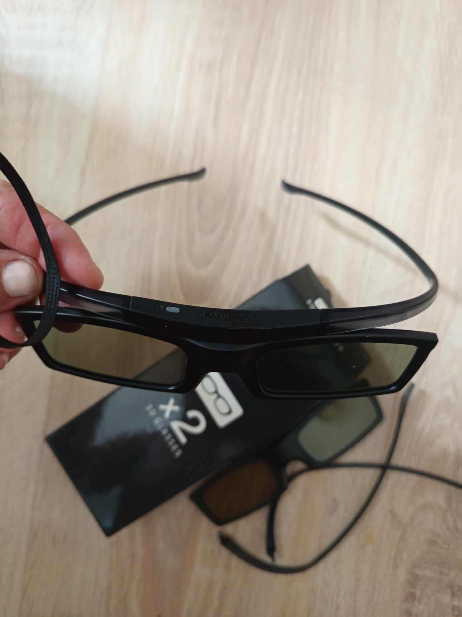 TV 3D Samsung 40cali plis stelaż i okularki3D