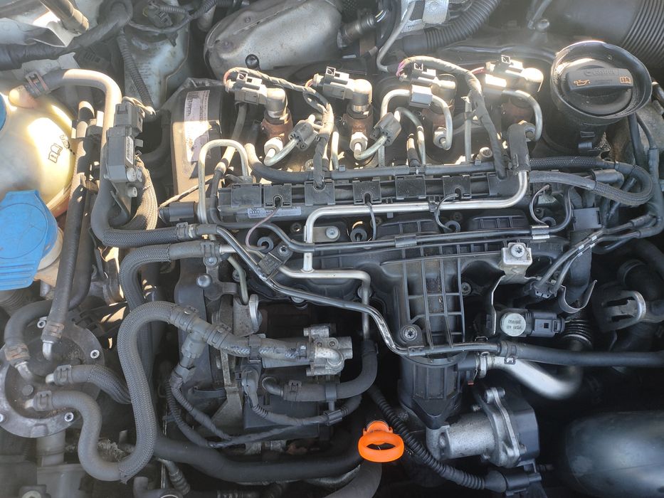 części Superb 2 13r LF9E-9E9E 1.6 CAY UK