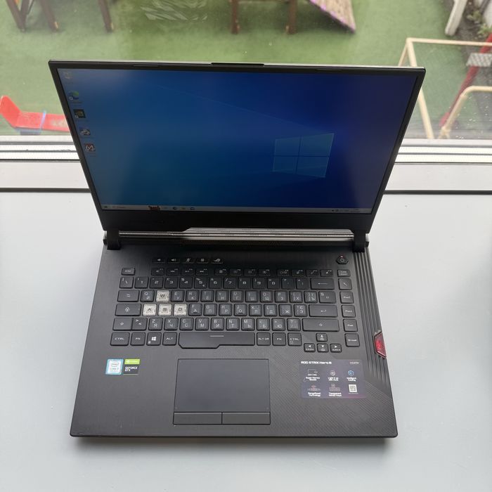 Ноутбук Asus Rog Strix