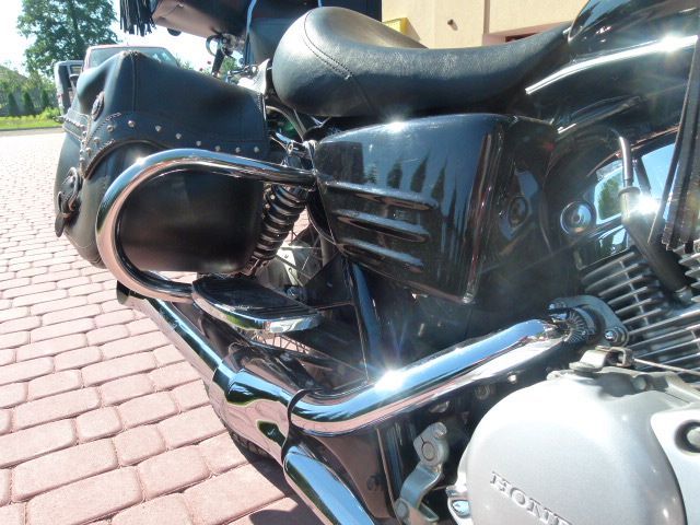 Honda shadow VT 125 oparcie pasażera szyba -zestaw-
