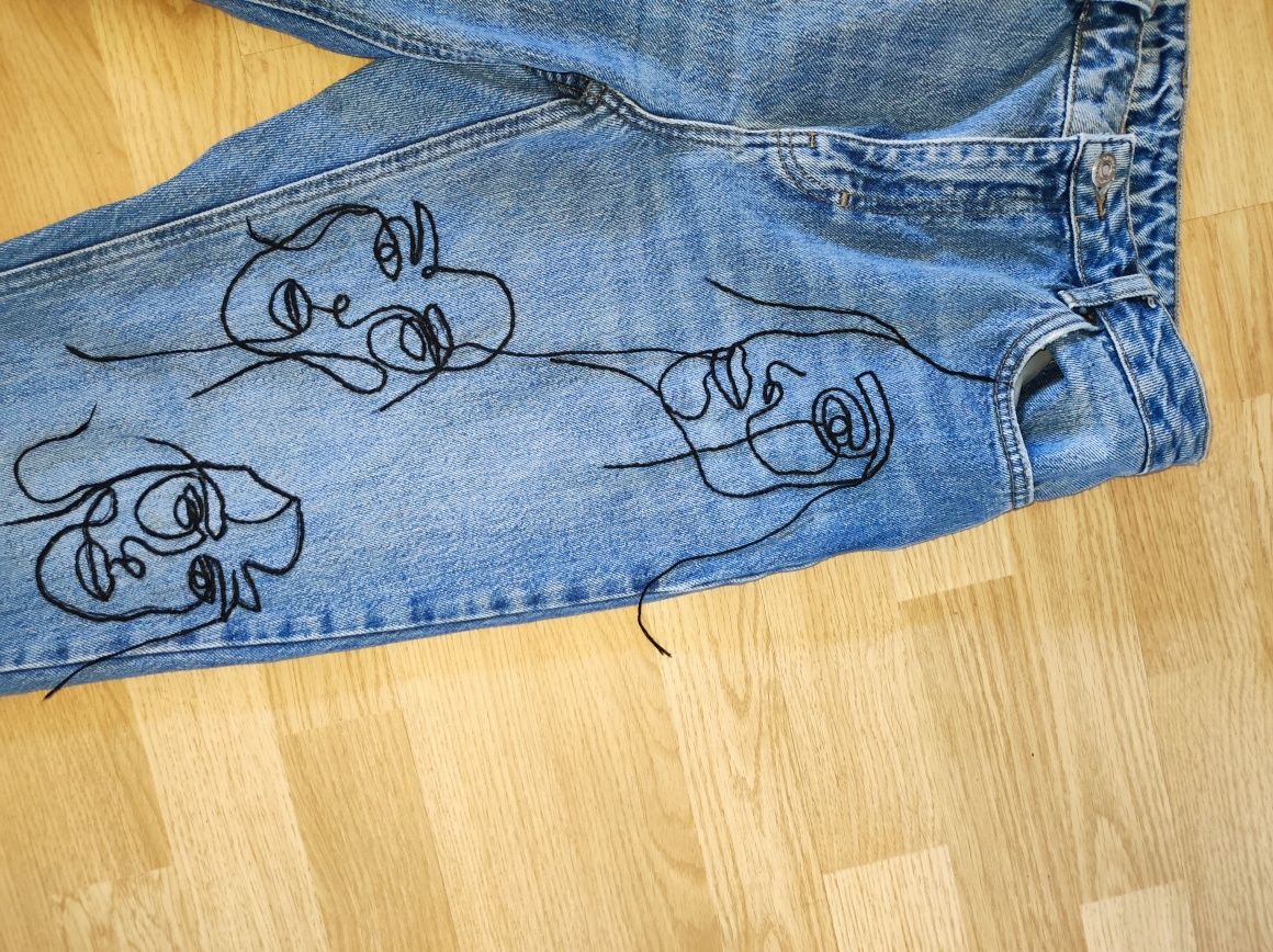 Spodnie jeansowe ASOS crochet wyszywane ręcznie twarze Topshop 38M