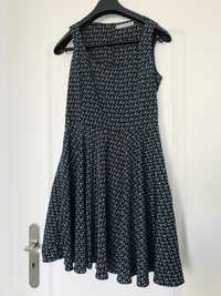 Sliczna sukienka coquette vintage rozkloszowana