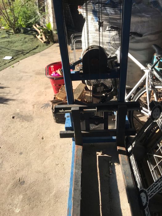 Empilhador Manual Max.250kg