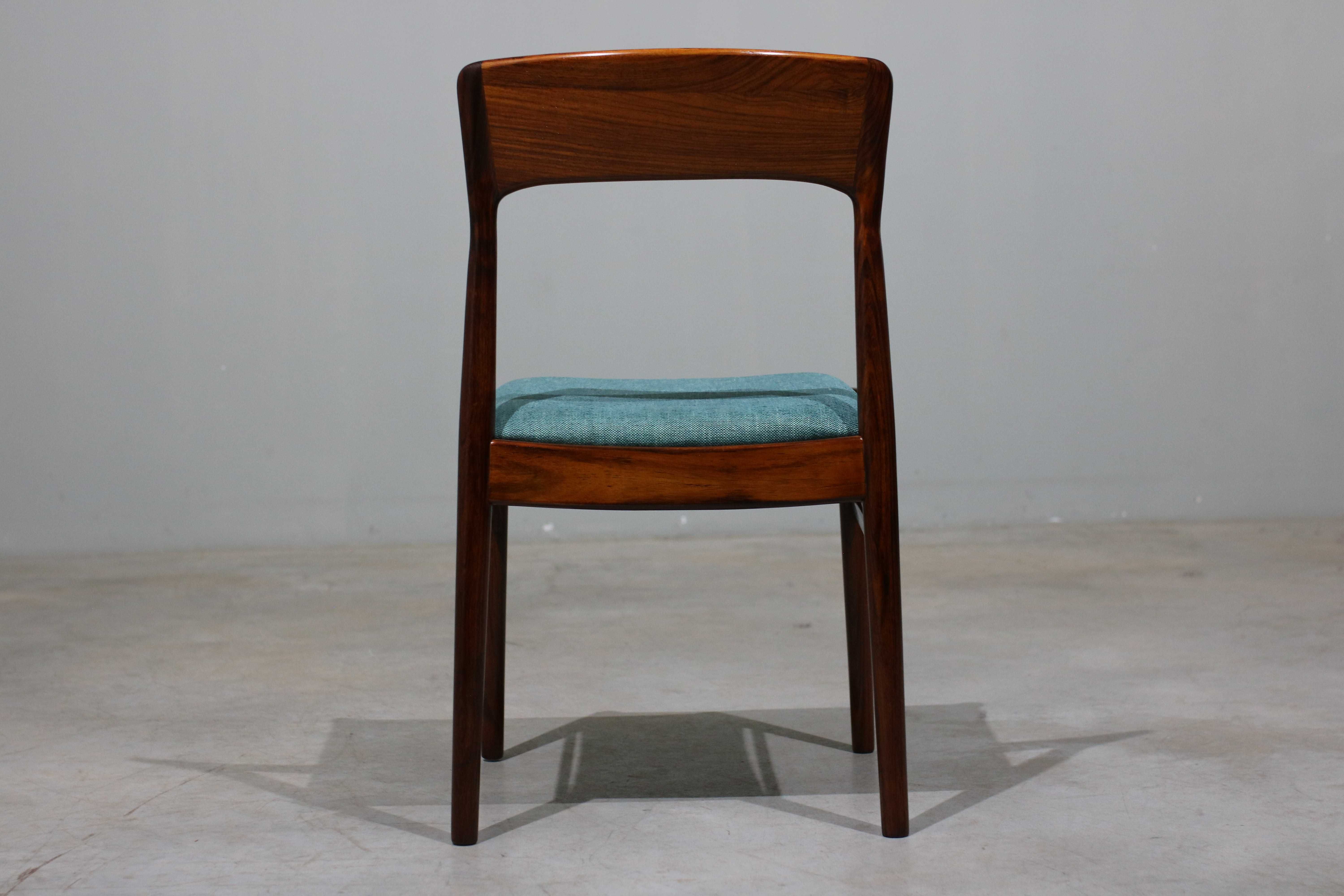 Conjunto de 6 cadeiras Henning Kjaernulf em pau santo | Design Nórdico