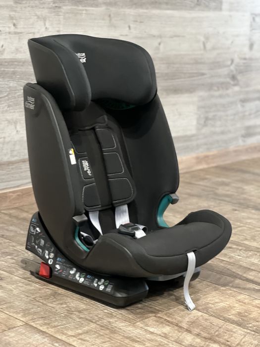 Автокрісло Britax-Romer Advansafix M I-Size