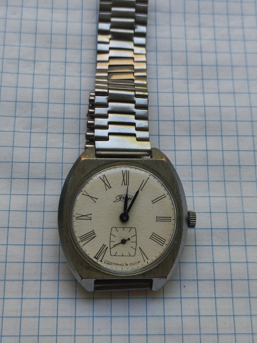 Часы "Зим", корпус латунь, механизм 2602,15 камней