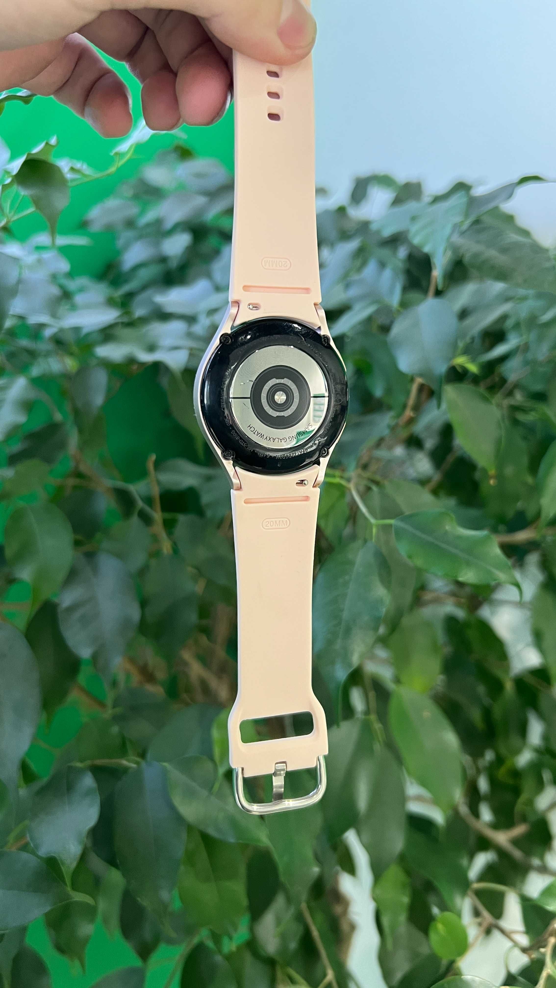 Смарт-годинник Samsung Galaxy Watch4 40mm Gold Гарантія Trade In