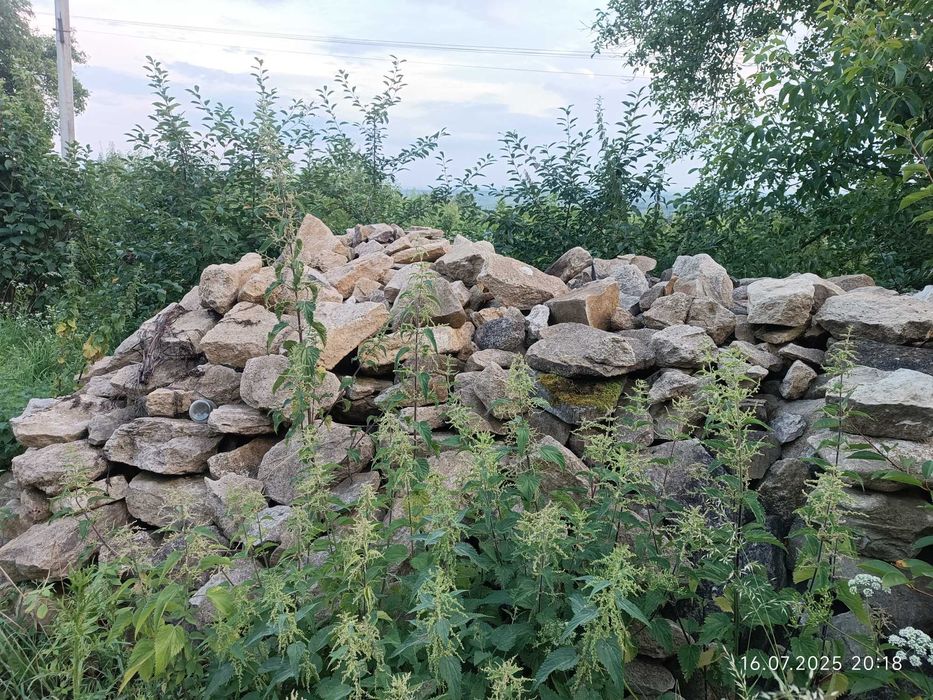 Камінь кар'єрний, піщаний для будівництва