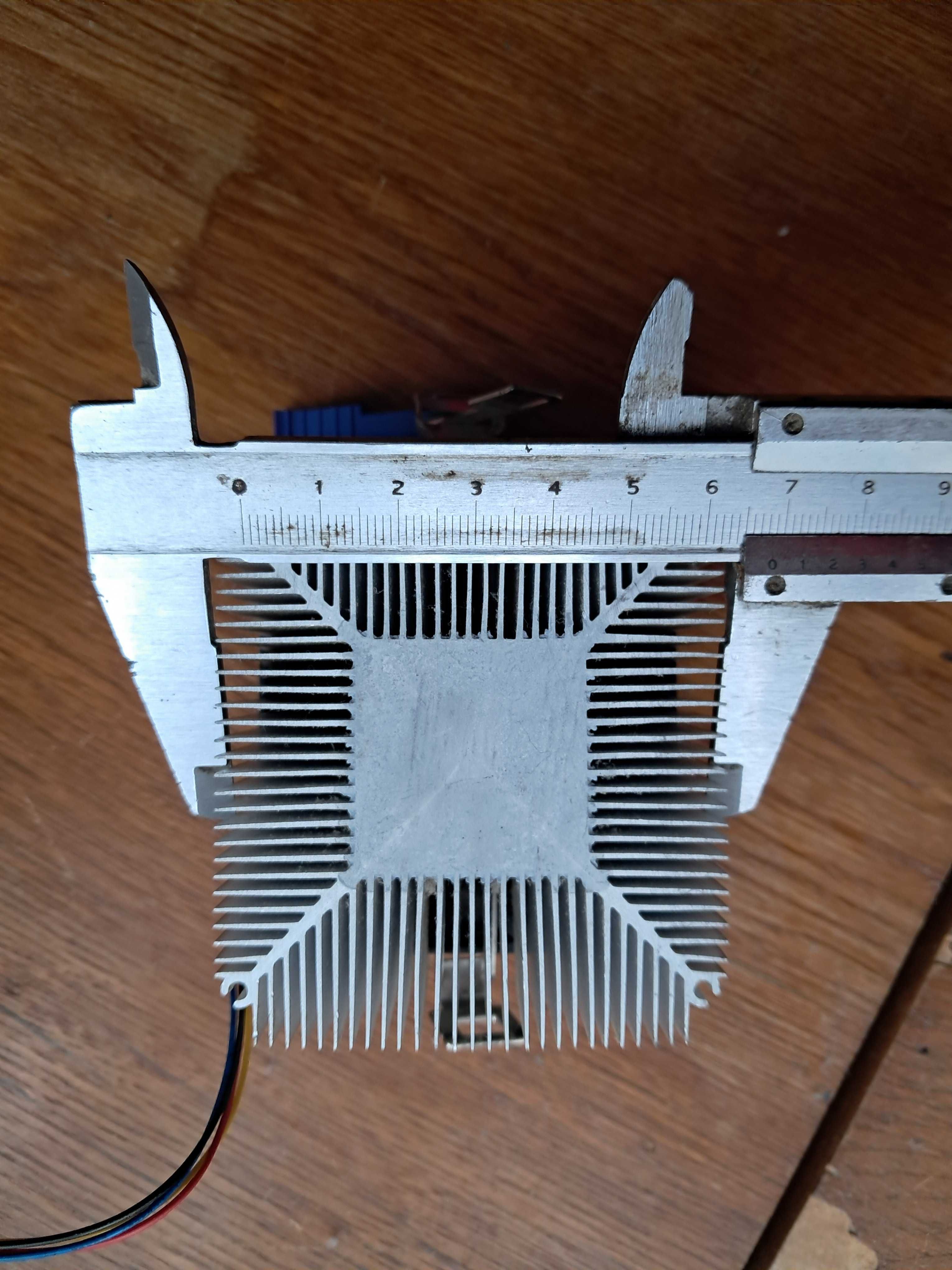 Кулер AMD 1A02C3W00