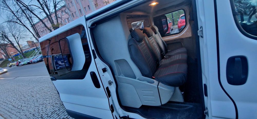 Renault TRAFIC AUTOMAT 2.0Dci 6-cio osobowy MEGA STAN/ZAMIANA