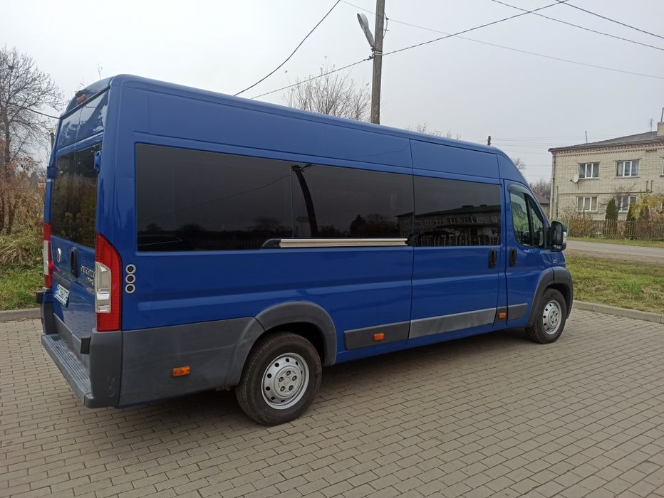 Продам Фіат Дукато 2012 року 3.0 Оригінальний пасажир 18 місць.Автобус