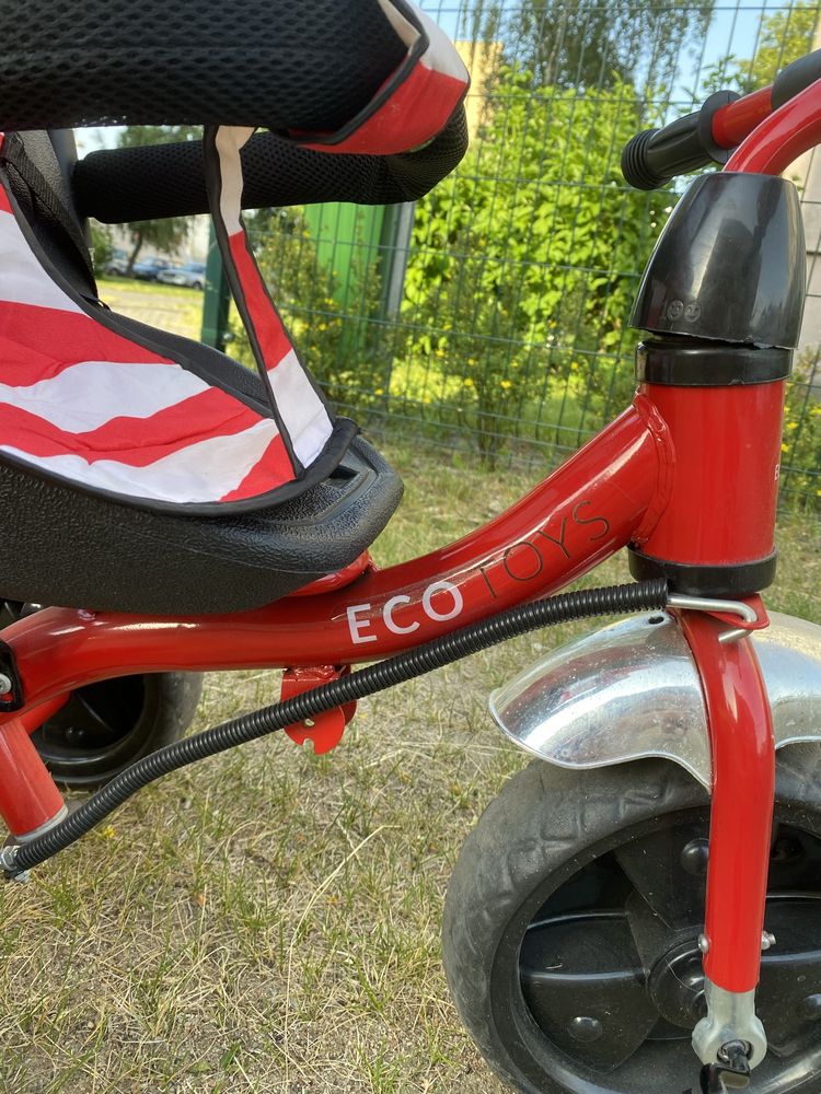 Czerwony rowerek trójkołowy dla dziecka ecotoys z rączką