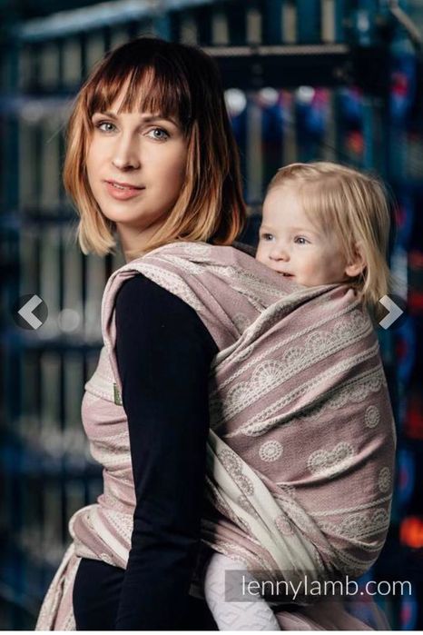 Lennylamb żakardowa chusta pudrowa koronka