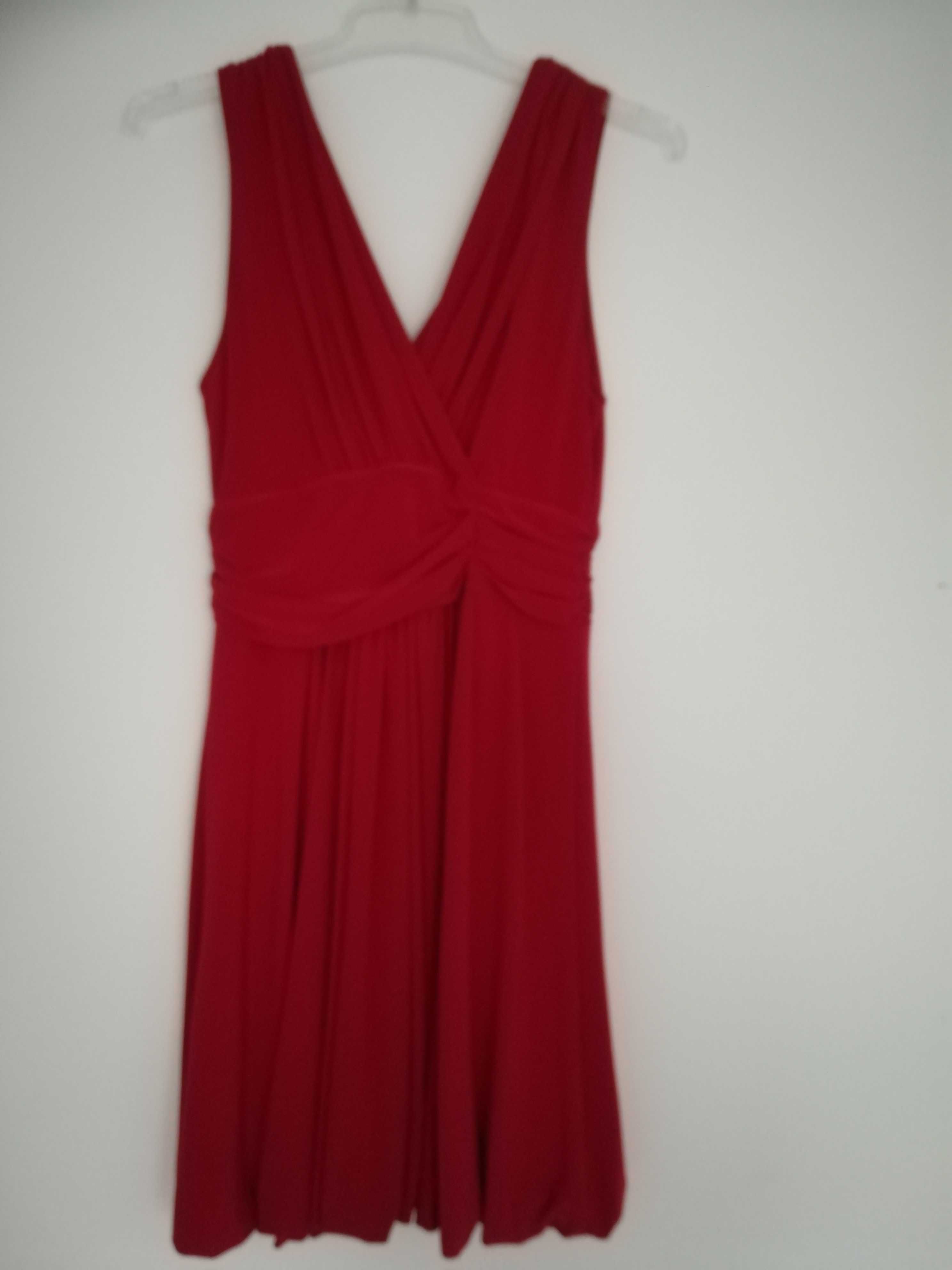sukienka czerwona krótka