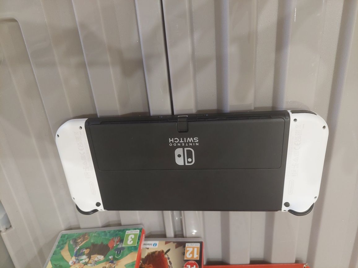 Nintendo switch oled + gry