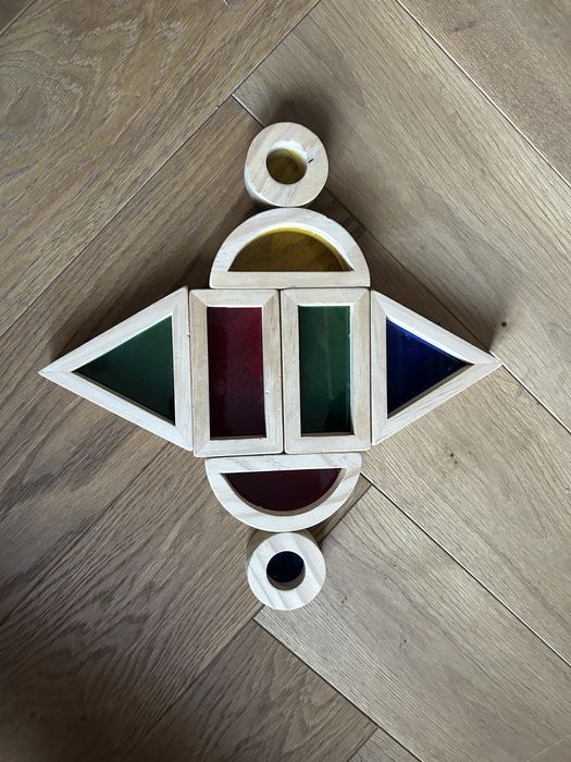 Klocki drewniane z okienkami play tive