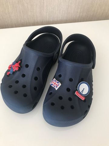 Socas crocs de criança